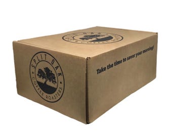 Gourmet Coffee Gift Box Set: 8 Roasts + 1 French Press