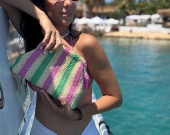 Handmade Striped Party Clutch, Striped Raffia Clutch, Crochet Raffia Bag, Luxurious Handcrafted Striped Clutch, Chic Crochet Raffia Bag