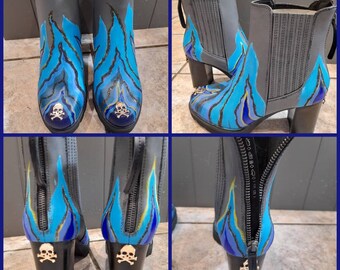 Grey Ankle Boots, Blue Flame Shoes, Combat Boots, Disney Shoes, Hades, Greek Myth, Decsendants Shoes, Skull details, Hercules Shoes