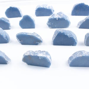 DREAMY Angelite Slice