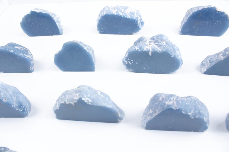 DREAMY Angelite Slice