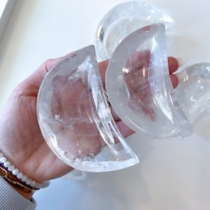 Clear Quartz Moon Bowl - Harmony - Healing - Clarity - Amplification - Intentions