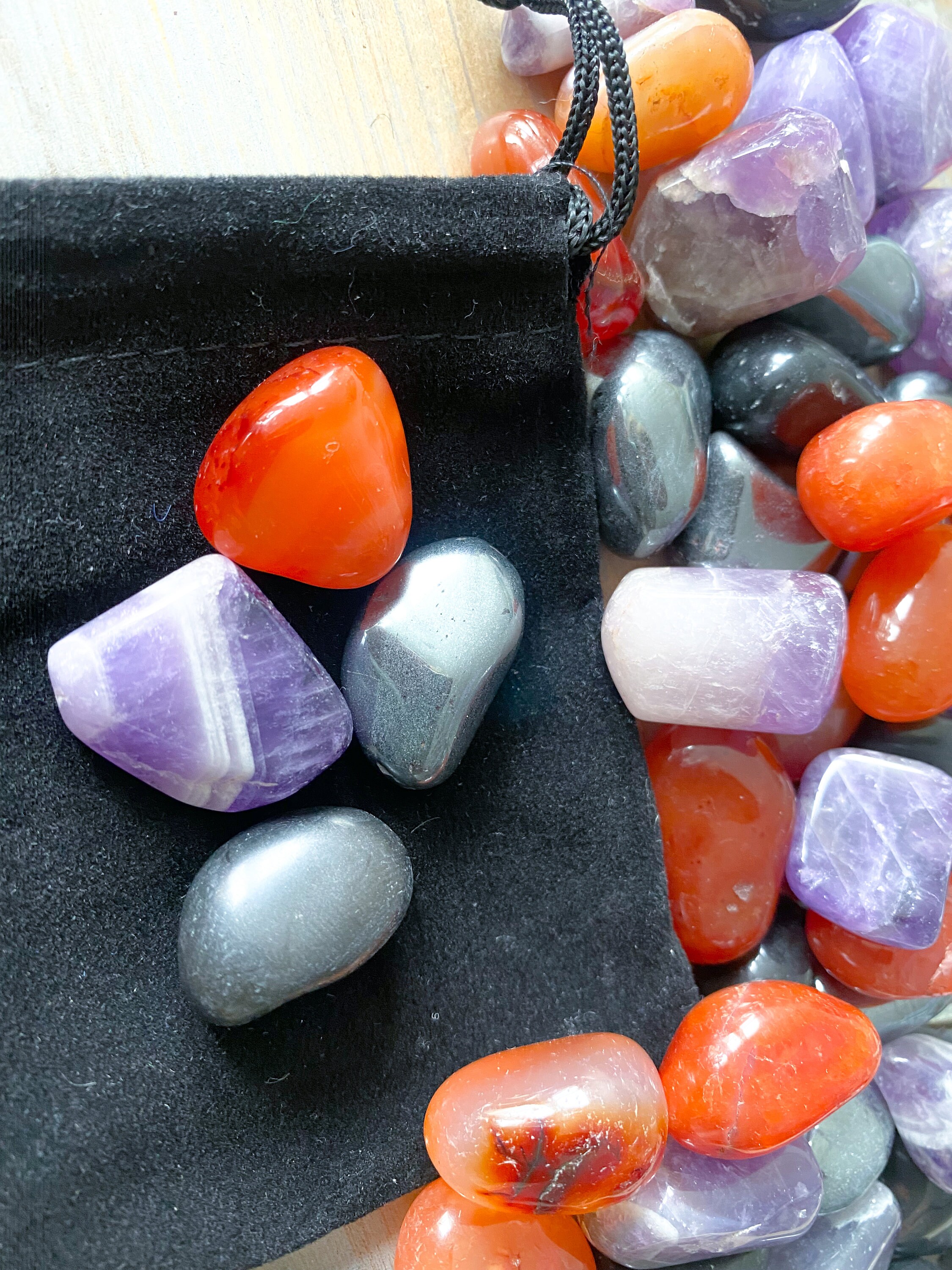 Protection Crystal Set PROTECTION Crystal Set: Hematite, Black Tourmaline, Carnelian, Amethyst ...