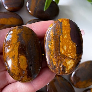Small Sunset Jasper Palm Stone - Smooth - Grounding - Stability - Emotional Healing -Creativity - Passion - Nature - Inner Strength