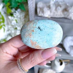 Turquoise Palm Stone #13 - Aligns all Chakras