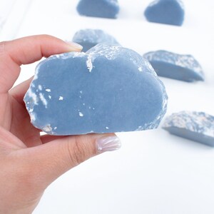 DREAMY Angelite Slice
