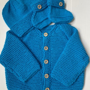 Baby Gift, Baby Shower Gift, Baby Cardigan, Baby Cardigan, hat & booties, Baby hat, Hand Knitted baby clothes, Handmade, Scottish knitting