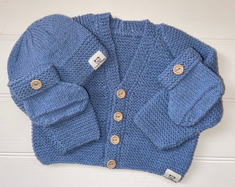 Baby Gift, Baby Shower Gift, Baby Cardigan, Baby Cardigan, hat & booties, Baby hat, Hand Knitted baby clothes, Handmade, Scottish knitting
