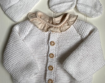 Baby Gift, Baby Shower Gift, Baby Cardigan, Baby Cardigan, hat & booties, Baby hat, Hand Knitted baby clothes, Handmade, Scottish knitting