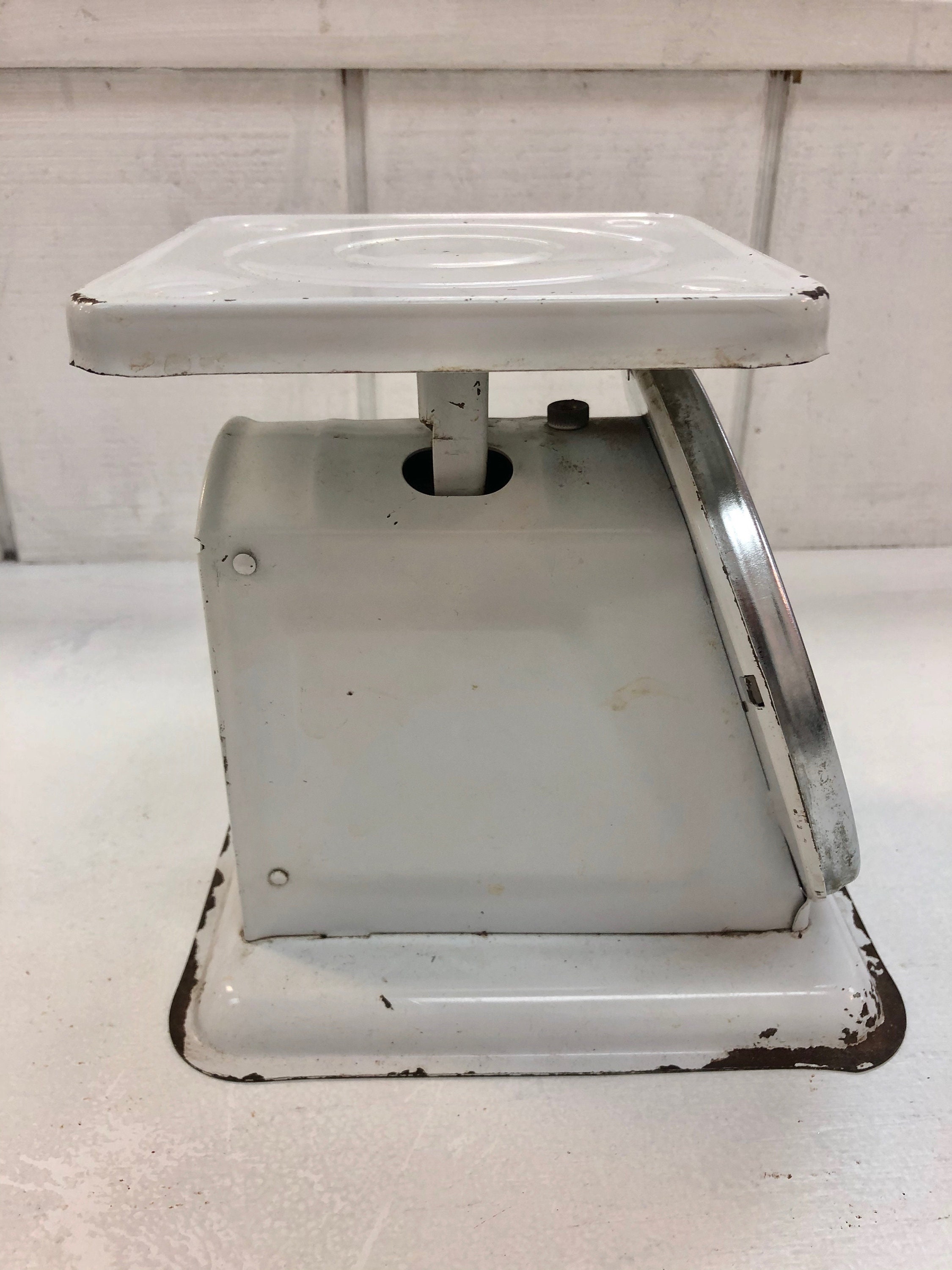 Vintage American Family Scale - Etsy