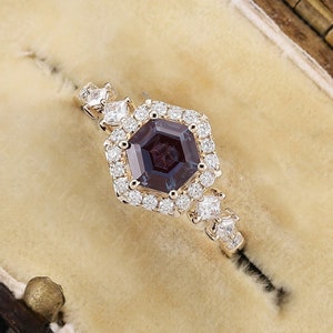 Art Deco Alexandrite engagement ring Vintage yellow gold wedding ring |hexagon cut Prong set diamond ring |moissanite ring| Anniversary ring