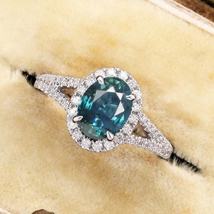 Vintage Teal sapphire ring Oval cut green sapphire engagement ring rose gold moissanite Diamond halo classical ring Milgrain Anniversary
