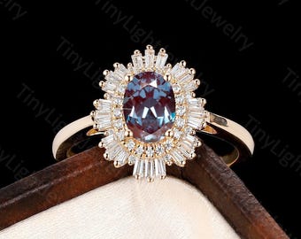Vintage Alexandrite engagement ring Oval cut ring Art deco ring Zircon engagement ring Diamond ring yellow gold ring Anniversary ring