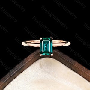 Vintage Emerald cut Lab Emerald engagement ring Rose gold ring Solitaire ring Prong set ring Anniversary promise ring art deco wedding ring