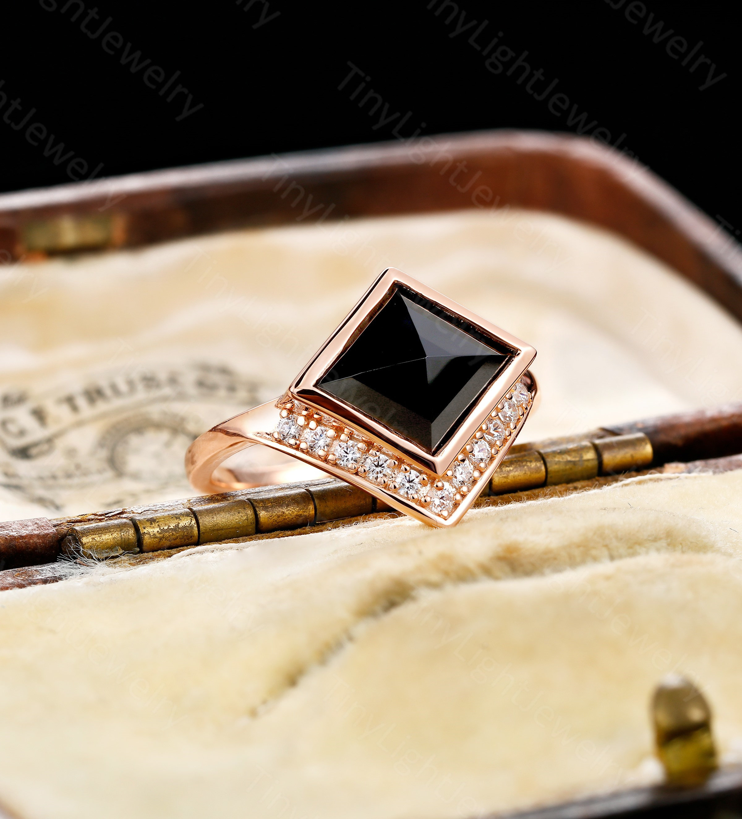 ★SENTIMENTS★ NO.322 [BLACK] GEOMETRY SQUARE RING Black Onyx Geometric Ring - 14K Rose Gold Bold Square