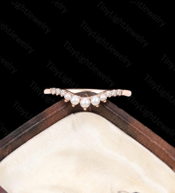 Elegant Moissanite & Pearl Curved Wedding Band, Round Pearls Stacking Ring, Matching Bridal Ring, Gift