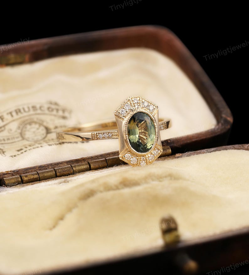 Vintage Oval Green Sapphire Engagement Ring, Art Deco Moissanite Halo Wedding Ring, Antique Yellow Gold Band, Anniversary Gift for women image 3
