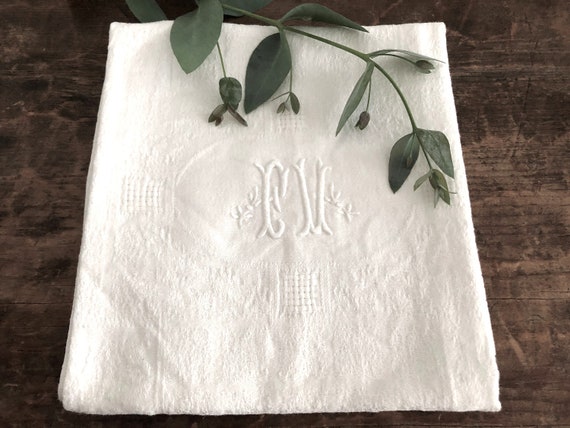 Lovely Antique French White Linen Napkin, Beautiful