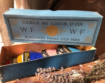 Vintage French Blue cardboard advertising box with darning threads inside - Cable au Louis D'Or - Wallaert Freres, Lille - PARIS