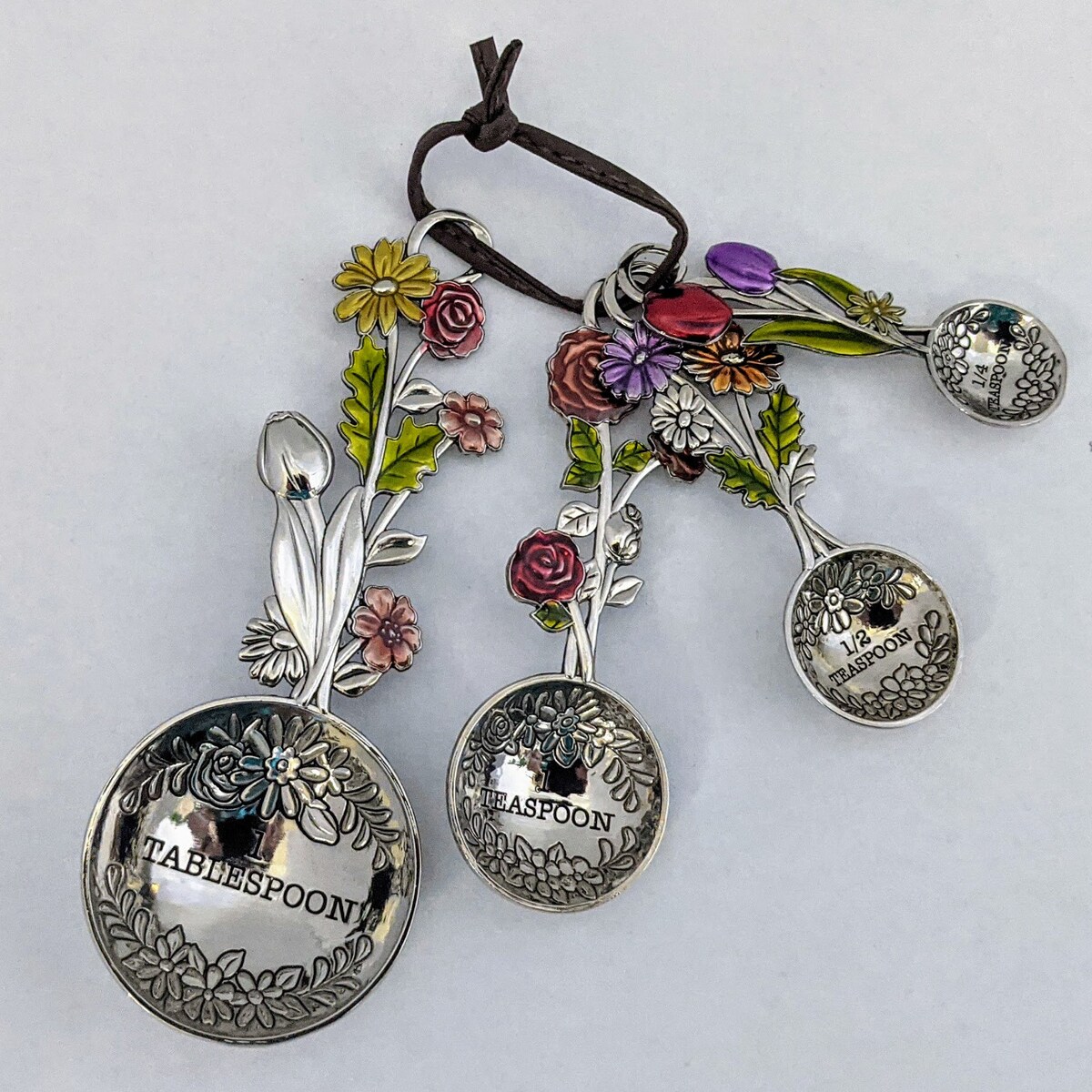 4 Piece Measuring Spoons With Frogs Roses Dragon Flies Flowers Beneath the Sea Birds - Etsy