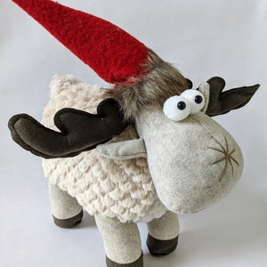 Play Kreative Christmas Plush Emoji Red Santa Poop Hat