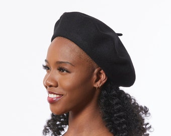 Classic Black Beret, Felt beret for winter, French black beret, Retro style Black Winter Beret, Black hat for women