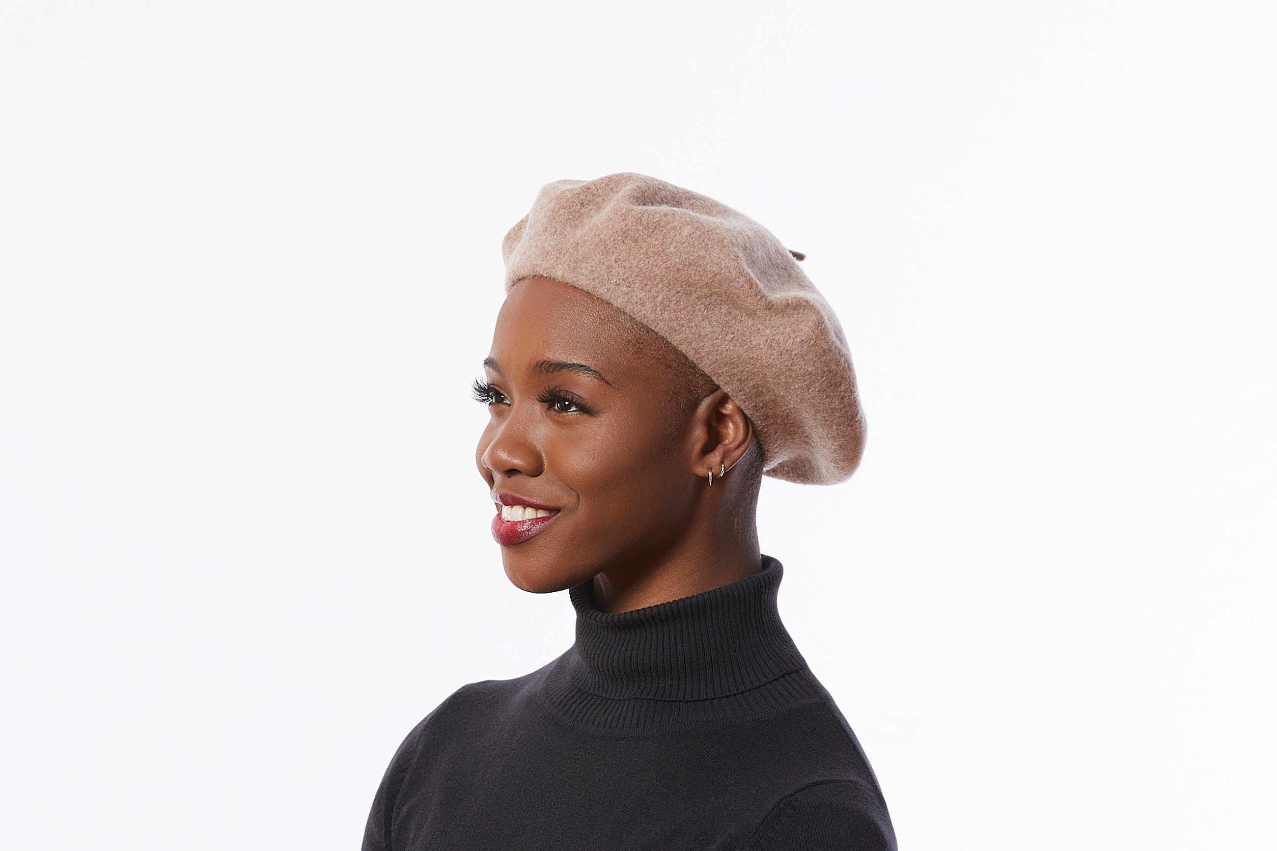 Wool Felt Beret: Classic Retro Style, Beige Winter Hat