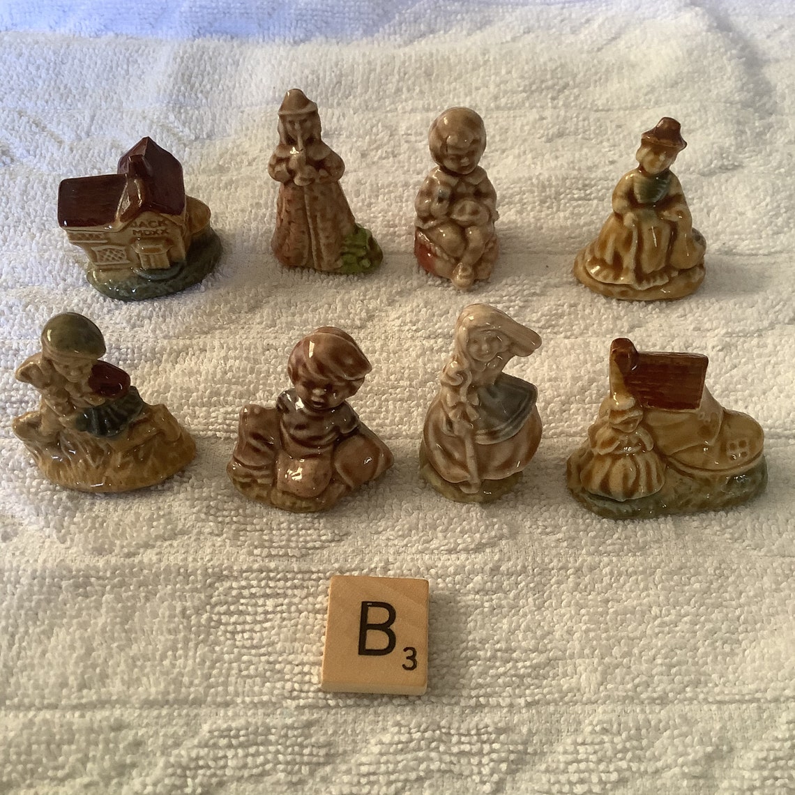 Red Rose Tea Figurines by Wade group of Eight group B Etsy