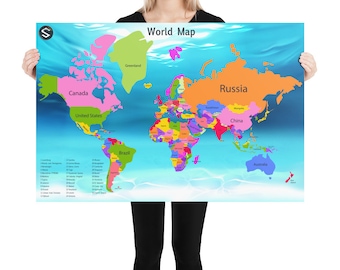 Puede incluir: Un póster de mapa del mundo colorido con un fondo de océano azul. El mapa muestra los continentes de América del Norte, América del Sur, Europa, Asia, África, Australia y la Antártida. Los países están etiquetados en texto negro.