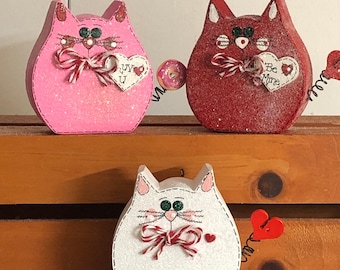 Valentines Day Cats/Tiered Tray Decor