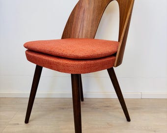 Halverwege de eeuw eetkamerstoel van Antonin Suman voor TON, Tsjechoslowakije, jaren 60