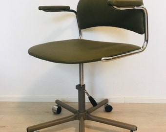 Vintage Olive Office Chair by Kovona, model K-107, from  Czechoslovakia 1970’s