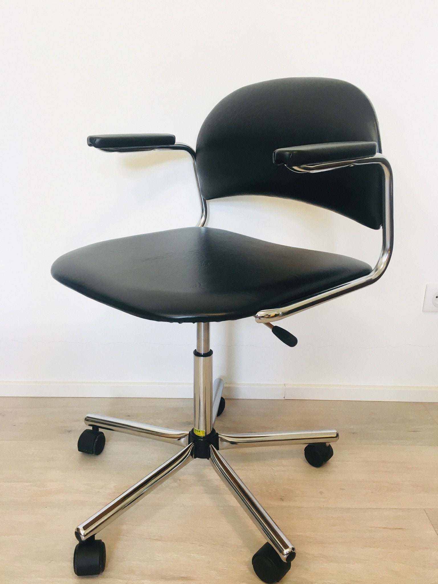 Fully restored Black VINTAGE OFFICE CHAIR K 385 Made by Etsy