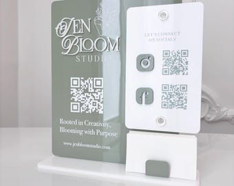 Niestandardowy zielony znak QR z uchwytem na kartę – wyświetlacz akrylowy z białymi akcentami – tabliczka z kodem QR z logo firmy do mediów społecznościowych i płatności