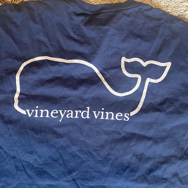 Vineyard Vine T-shirt