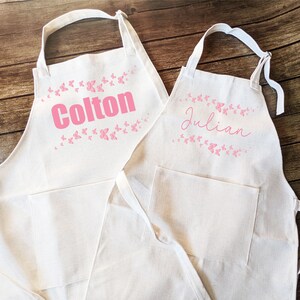 Personalized girl Kids Apron with Pocket: Custom Baking Apron, Children&#39;s Cooking Gift