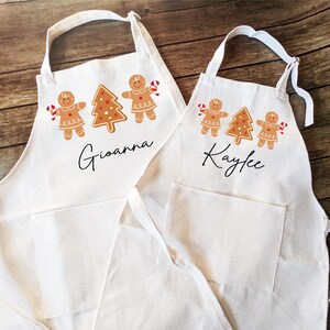 Christmas Mommy daughter matching baking apron Birthday gift for toddler Cooking Linen apron grandkid  gift Personalized aprons women