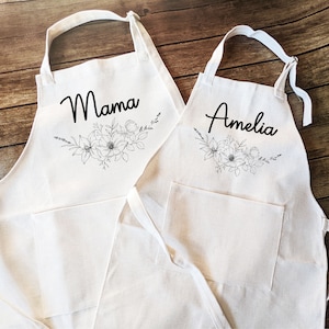 Personalized kitchen aprons Adult and kids Mommy and me  baking apron Mothers day Custom Linen Cooking apron with pockets adjustable Strap
