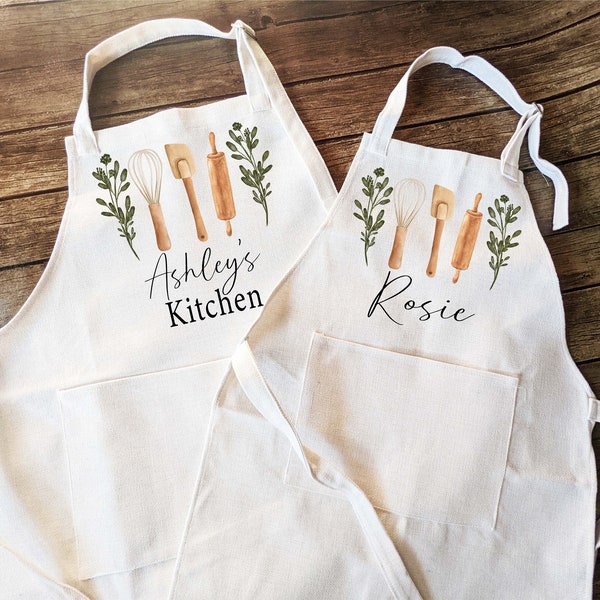 Personalized aprons for women with pocket  Adult and kids Mommy daughter matching baking apron Holiday Family matching apron  Cooking Apron