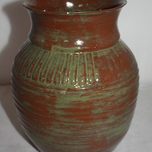 Ceramic Tall Ribbed Vase