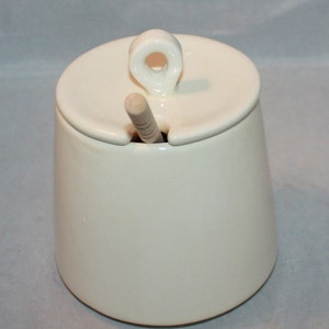 Ceramic Lidded Honey Jar with Wooden Dipper