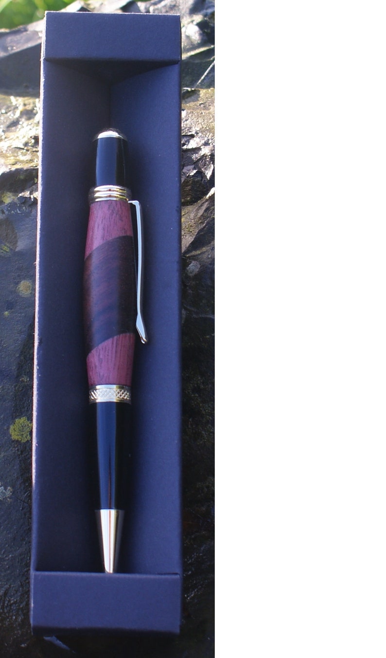 Handmade Sierra pen made using Purple heart and rosewood