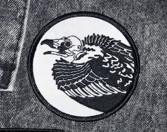 Zombird Embroidered Patch – Zombie Bird Embroidered Patch – Zombie Vulture Embroidered Patch