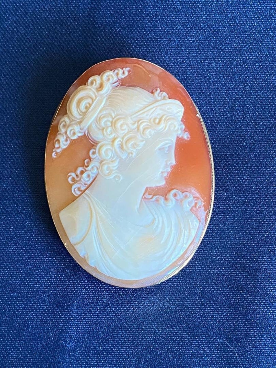 Broche Bijou épingle Femme Camée Acier Bronze. - Un Grand Marché