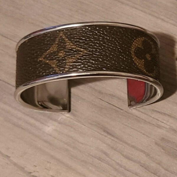 cuff bracelet