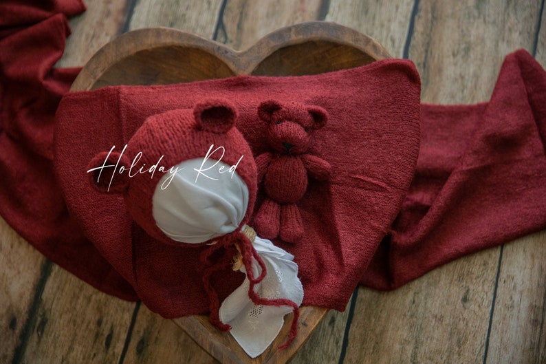 Knitted Newborn Photo Prop Set/ Handmade Knitted Toy bear/ Knitted baby props/ Newborn photography props/ Baby props image 6