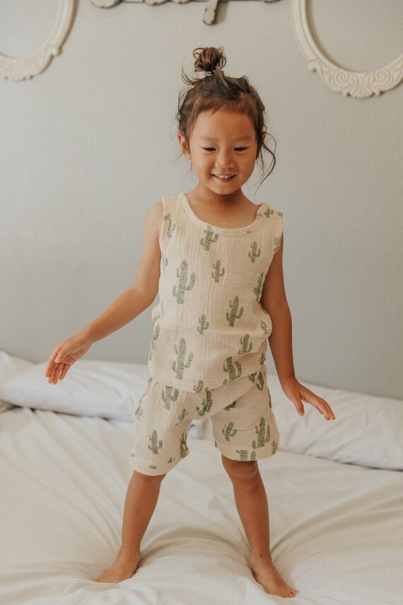 Unisex CACTUS RAINBOW 2 Toddler Outfits Gender Neutral Baby Clothes SUMMER Toddler Clothes Unisex Kid s Clothes Baby Clothing Etsy