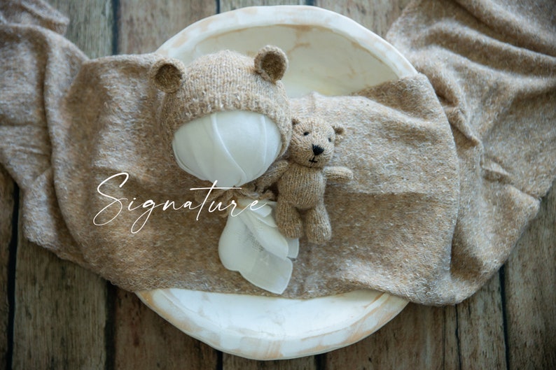 Knitted Newborn Photo Prop Set/ Handmade Knitted Toy bear/ Knitted baby props/ Newborn photography props/ Baby props image 1