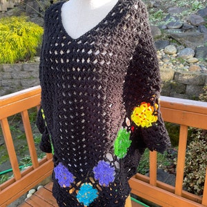 Granny square poncho, multicolor flower poncho