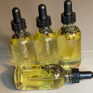 ラベンダー配合ボディオイル/マッサージオイル/バスオイル/ロマンティックオイル/卸売も可能。マッサージをお送りください。